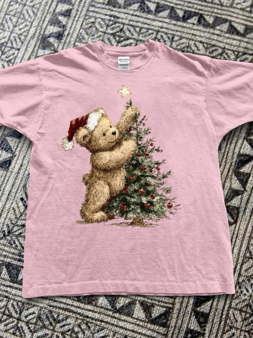 Gildan Bear Christmas Graphic Tee, Vintage Xmas